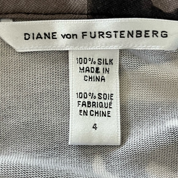 Diane Von Furstenburg Dress MIDI Wrap Silk Jersey Dress Size 4 VINTAGE - Picture 5 of 11